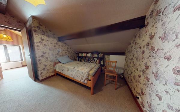 Maison à vendre    5 pièces •  Salles-Curan