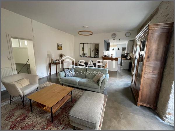 JARDIN DES PLANTES, TRÈS BEAU T4 ENTIÈREMENT RÉNOVÉ AVEC COUR PRIVATIVE