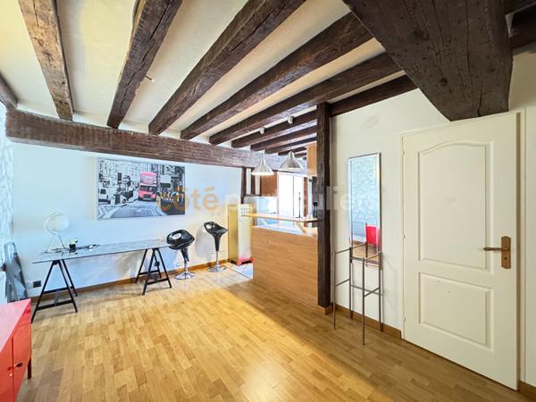 Vente
                Appartement48,8 m² - 2 Pièces -
                    ORLEANS (45000)