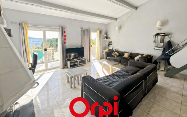 Appartement à vendre    4 pièces • 96,10 m2 Bandol