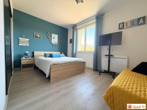 Maison sans travaux avec vue panoramique dominante sur le village