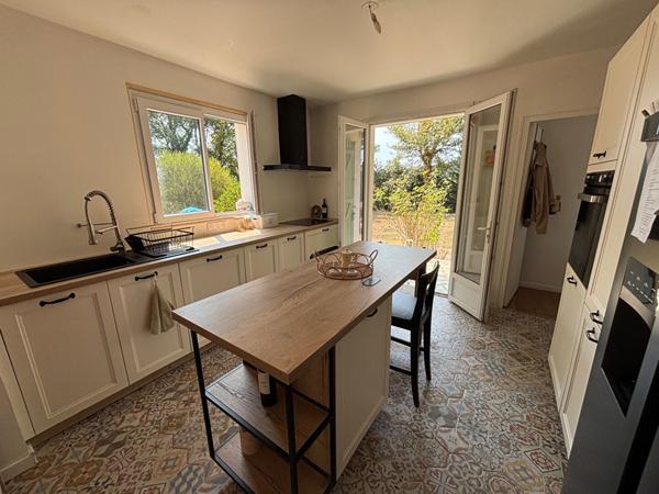 Maison 6 pièce(s) 4 chambre(s) 136 m²