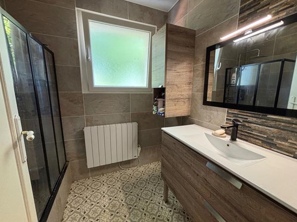 Maison 6 pièce(s) 4 chambre(s) 136 m²