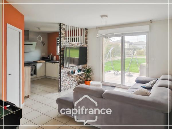 Exceptionnel : maison récente + grand terrain + prestations modernes !