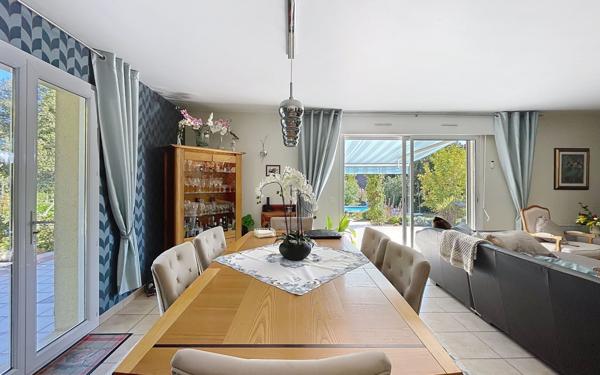 Maison à vendre    6 pièces •  Bergerac