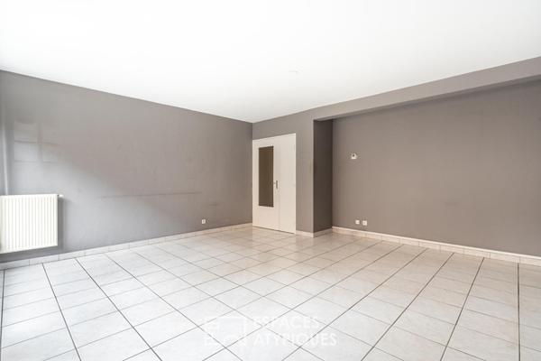 Appartement avec jardin et garage en hypercentre