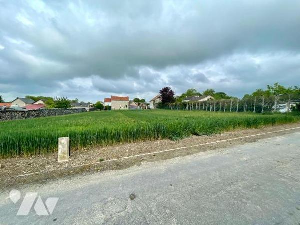 A VENDRE, à 30 min de REIMS, à VILLERS DEVANT LE THOUR, une parcelle de terrain constructible d...