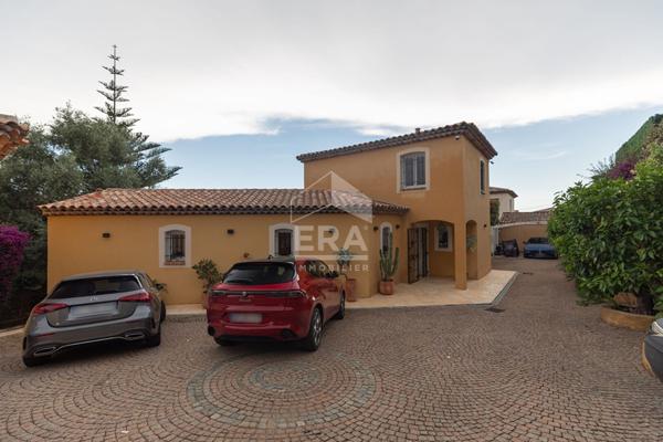 Villa - Hauteurs Golfe Juan- 10 mn de la mer