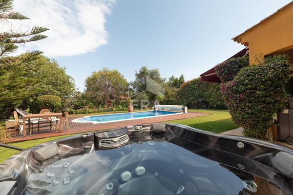 Villa - Hauteurs Golfe Juan- 10 mn de la mer