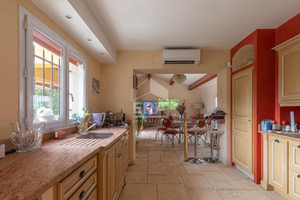Villa - Hauteurs Golfe Juan- 10 mn de la mer
