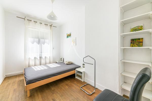 Tours La Fuye-Velpeau - Maison de Ville 115m2 - 2 box - Pas de jardin