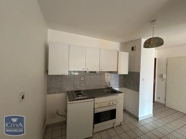 Appartement à louer 2 pièces 45.96m²