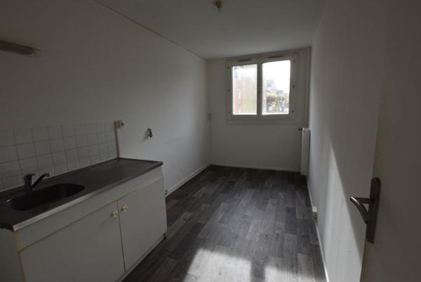 À vendre : Appartement 2 pièces à Combs-la-Ville - Vieux Pays