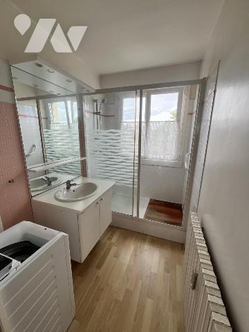 Appartement au 4ème étage