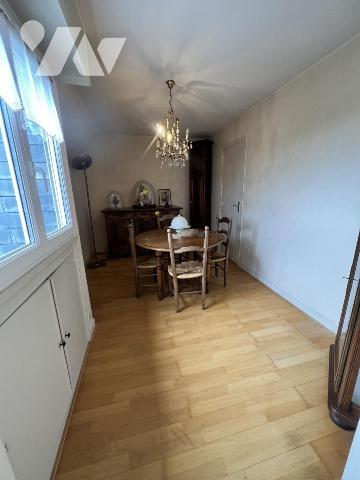 Appartement au 4ème étage