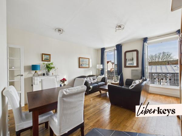 Exclusivité ! Duplex de charme 4 pièces en plein coeur de La Varenne 