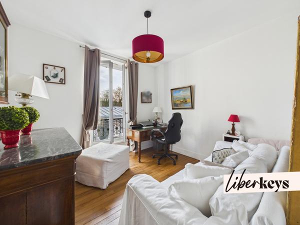 Exclusivité ! Duplex de charme 4 pièces en plein coeur de La Varenne 