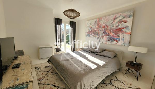 Maison 9 pièces - 242 m² Exclusivité efficity