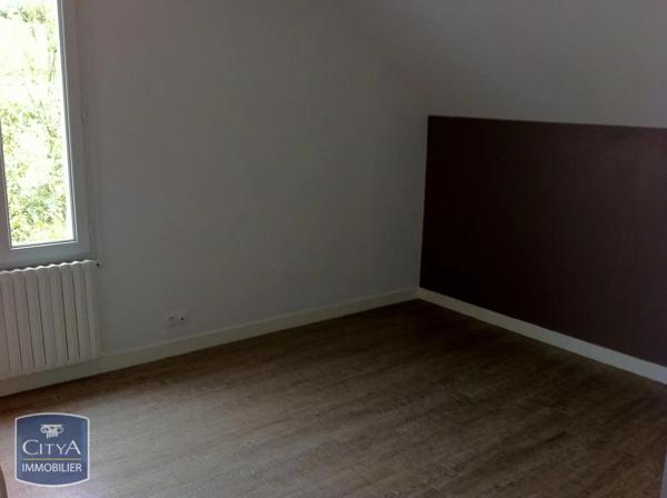 Maison à louer 5 pièces 99.5m² Poitiers (86000)