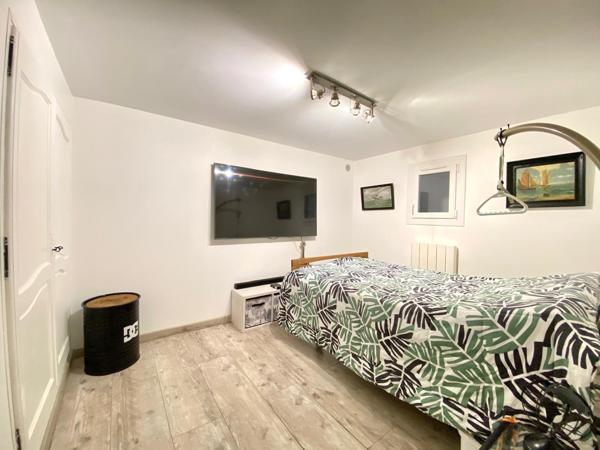 Lambesc (13410) - LAMBESC - 13410 -