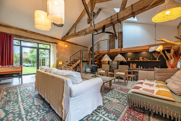 Parenthèse bucolique au coeur d’une ancienne ferme fortifiée