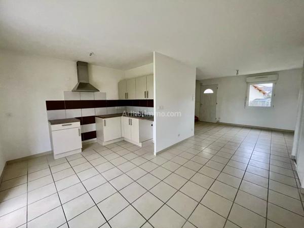 Vente Maison 4 pièces 77 m2 à Les Avenières Veyrins-Thuellin