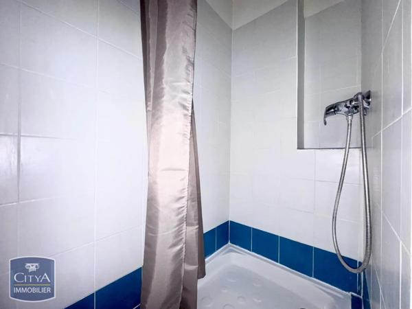Appartement à louer 1 pièce 19.65m² Nîmes (30900)