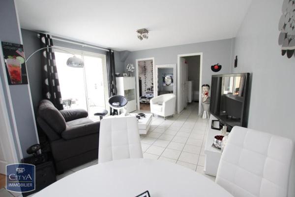 Appartement à louer 3 pièces 68.46m²