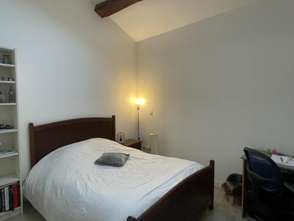 Maison  8 pièce(s)  5 chambre(s)  213 m²