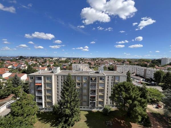 Appartement à vendre |  Bron |  3 pièces | 72,4 m²