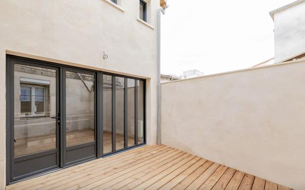Coeur Bastide - T3 avec Terrasse Refait à Neuf
