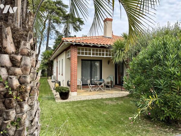 PORNIC - VILLA D'ARCHITECTE AVEC PISCINE ET GARAGE DOUBLE