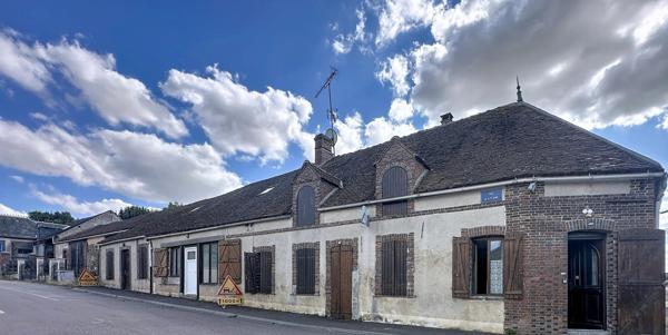 Maison libre + 2 appartements déjà loués : idéal !