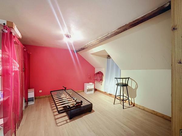 Maison libre + 2 appartements déjà loués : idéal !