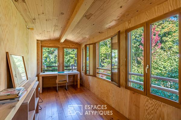 Maison neuve à ossature bois style anglo-normand dans le parc de Maisons-Laffitte