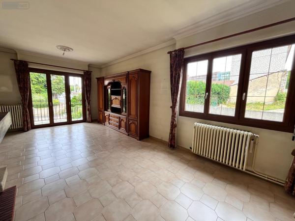 Maison à vendre à Fismes dans la Marne (51170), ref : 51083//973