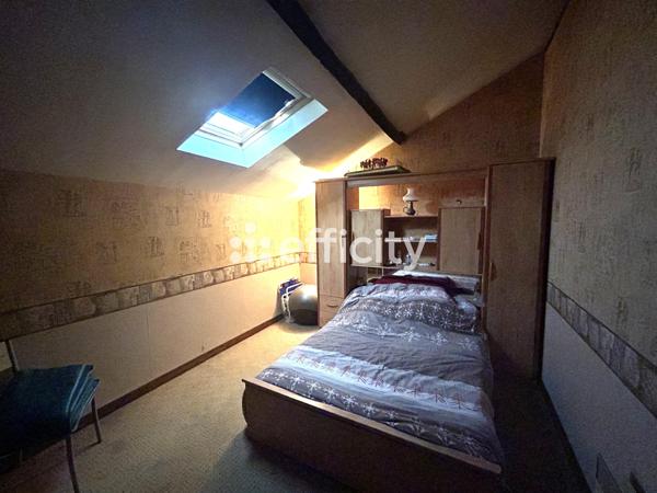 Maison 7 pièces - 182 m²