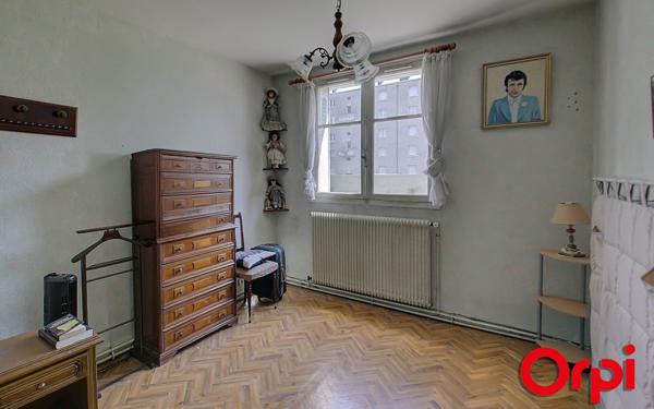 Appartement à vendre    3 pièces • 52 m2 Bourgoin-Jallieu
