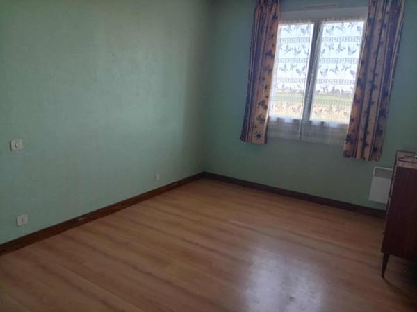 Maison à COULON, 79510 - 9 pièces 171m²