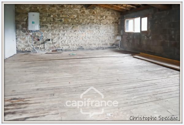 Maison à vendre, terrain, double garage, ARCONSAT (63)