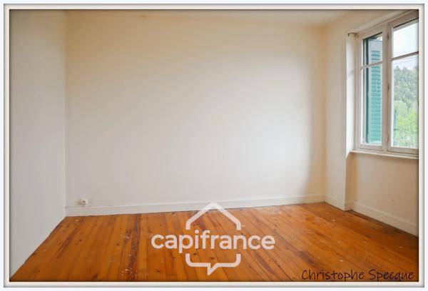 Maison à vendre, terrain, double garage, ARCONSAT (63)