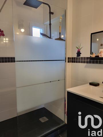 Maison à vendre 4 pièces 76 m² Saint-Médard-de-Guizières