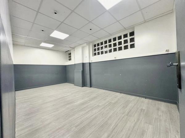 Vente Local commercial 6 pièces 133 m2 à Vincennes