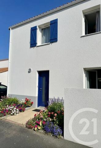 Maison à vendre  5 pièces - 101 m 2   ST GILLES CROIX DE VIE  - 85