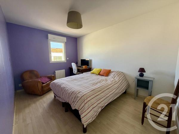 Maison à vendre  5 pièces - 101 m 2   ST GILLES CROIX DE VIE  - 85