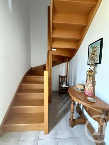 Maison à vendre  5 pièces - 101 m 2   ST GILLES CROIX DE VIE  - 85