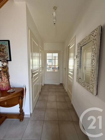 Maison à vendre  5 pièces - 101 m 2   ST GILLES CROIX DE VIE  - 85