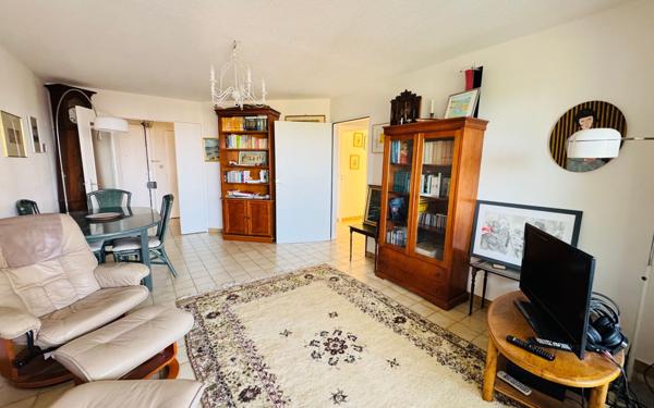 Appartement à vendre    3 pièces • 70 m2 Sète