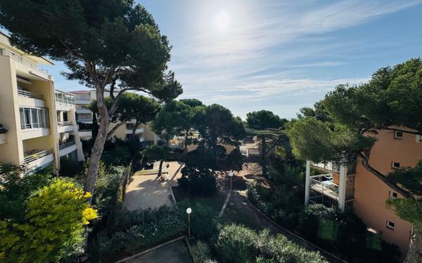 Appartement à vendre    3 pièces • 70 m2 Sète