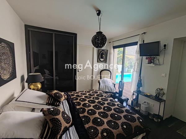 Maison à LA MEZIERE, 35520 - 6 pièces 145m²